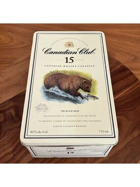 Canadian Club Whiskey Wildlife Collection Hinged Tin The Black Bear Canadiana